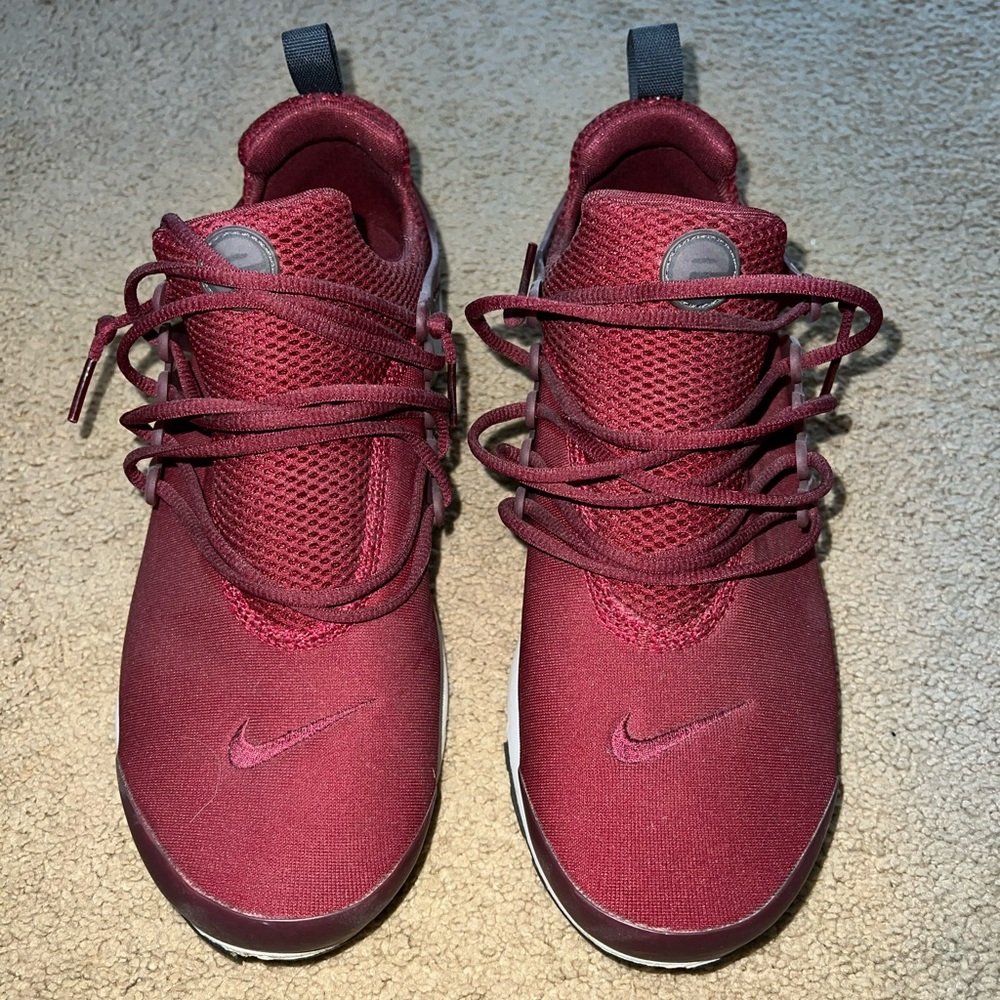 Nike Prestos (Burgundy)